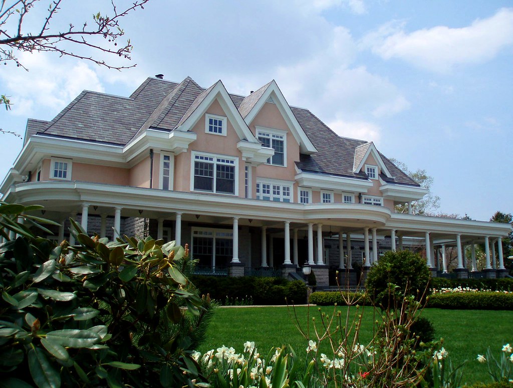 Pink Mansion Young Street, Halifax, NS Keith Brown Flickr