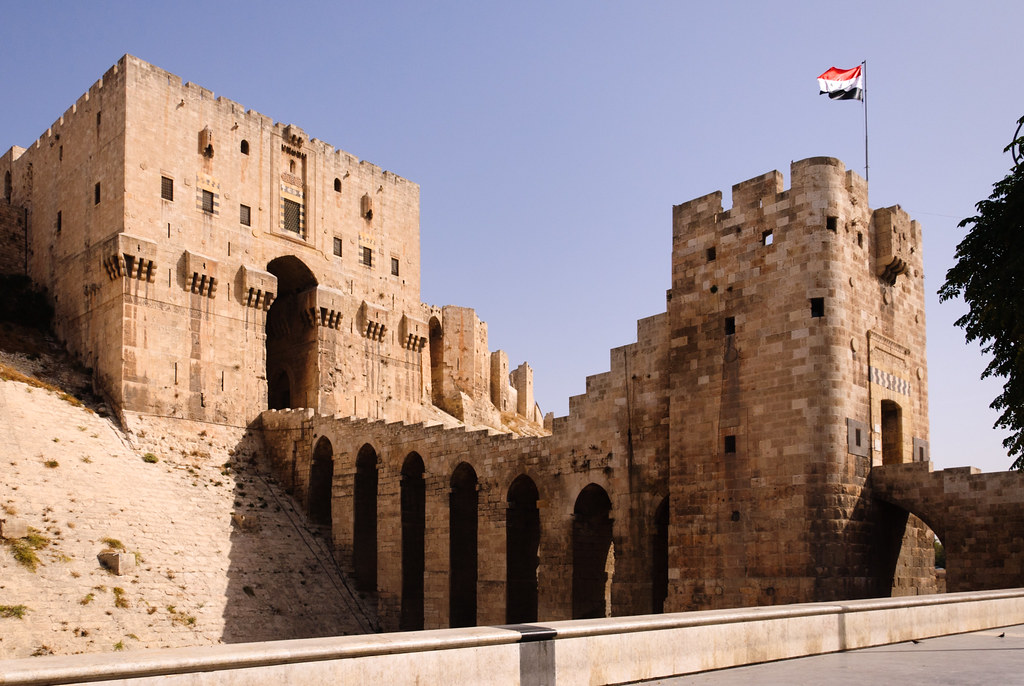 Aleppo Citadel The Citadel of Aleppo (Arabic قلعة حلب‎) i… Flickr