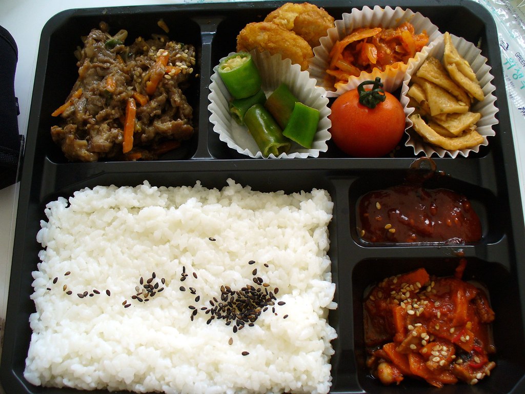 Lunch box/Korean food native's Flickr