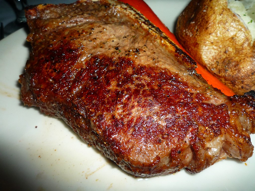 22oz “BONEIN” KANSAS CITY STRIP STEAK Bob's Steak & Chop… Flickr