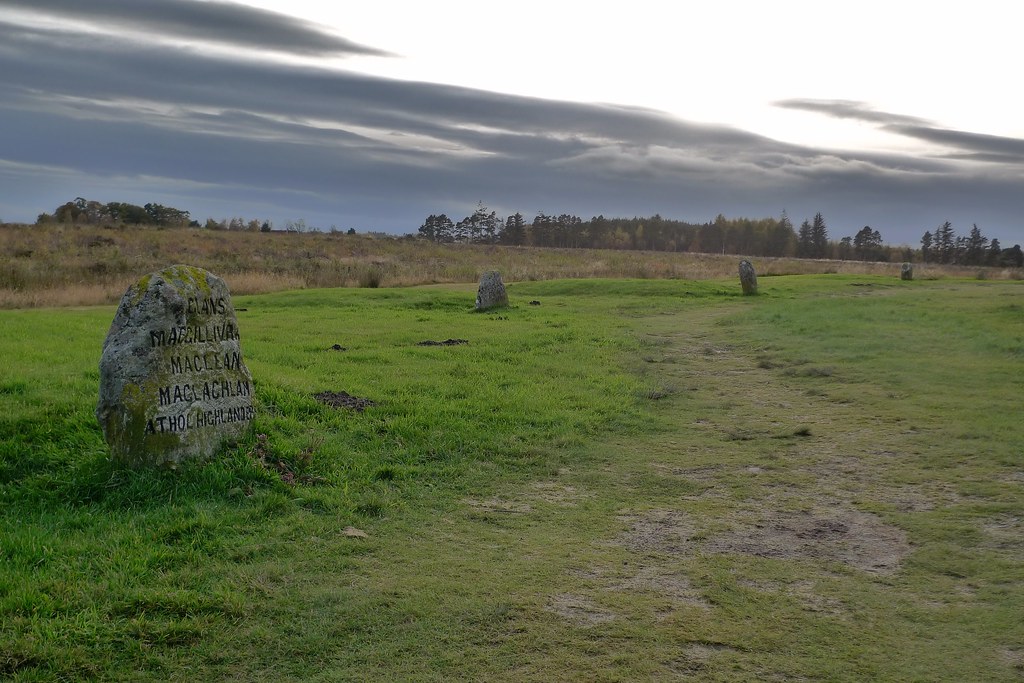 Clans Graves, Culloden Battlefield, Culloden Moor, Scotlan… Flickr