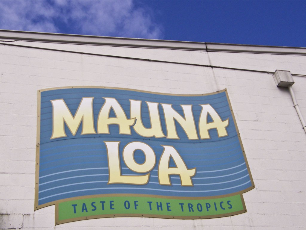 Mauna Loa Mauna Loa Macadamia Nut Farm and Factory, Hilo, … Flickr