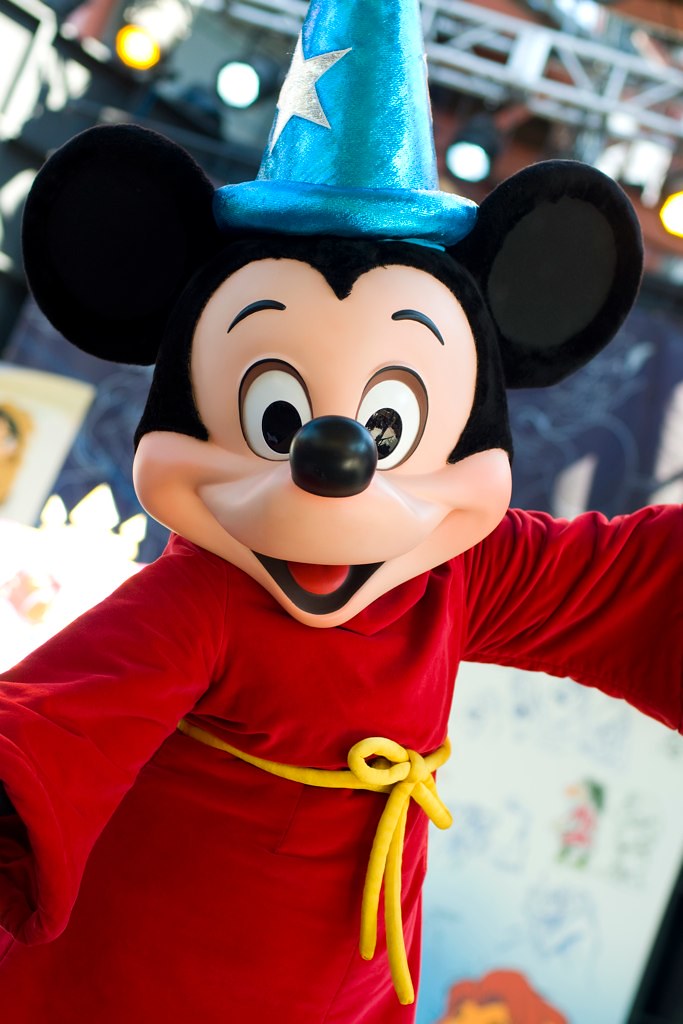 Disneyland Mickey Mouse To see the complete Disneyland p… Flickr