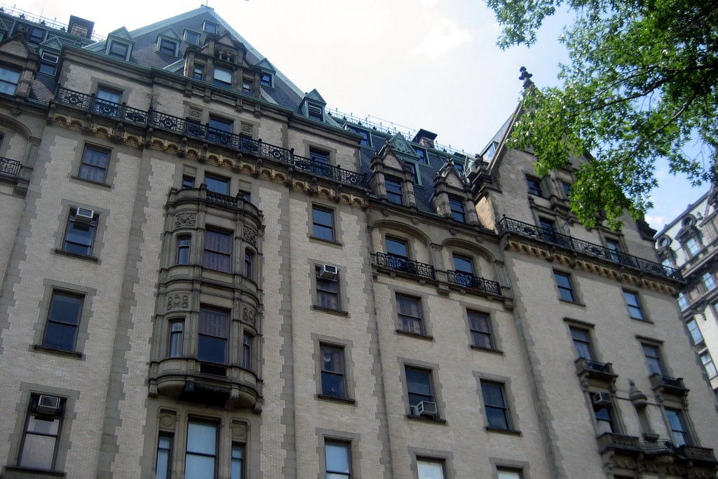 NYC UWS Dakota Apartments One of New York City's best k… Flickr