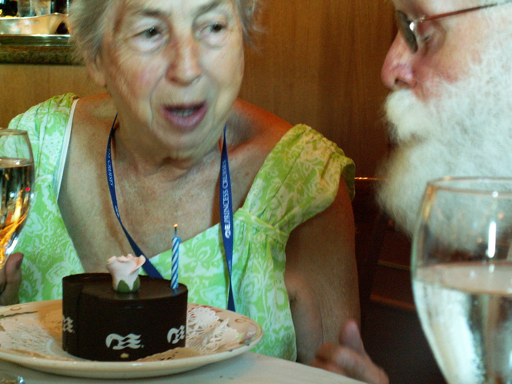 0907200715 Grandma and Grandpa blow out the candle on the… Flickr