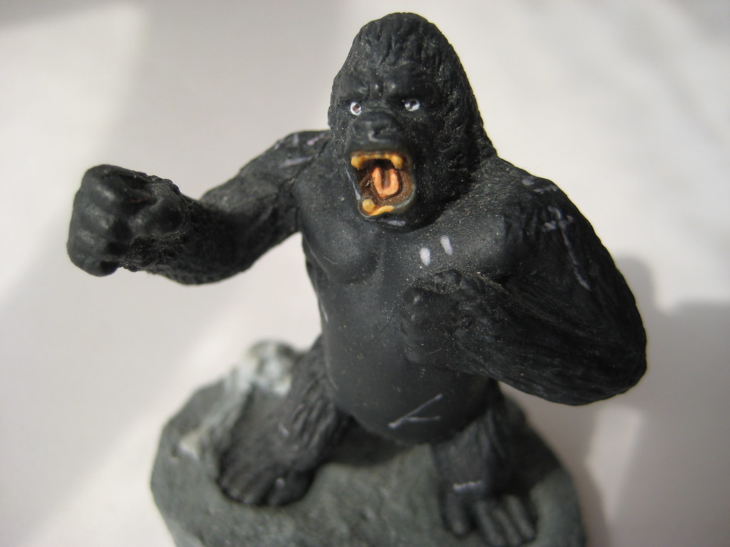 Mini Kong Bubble Gum Machine Prize 6775 Mini King Kong Gor… Flickr