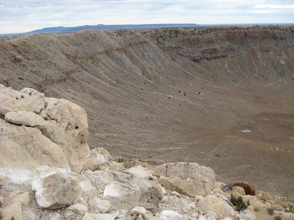 Meteor Crater 5 minutes off I40 in New Mexico, this is th… Flickr