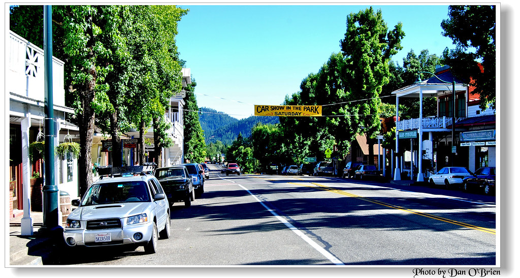 Historic DowntownO'B Weaverville, California historic dow… Flickr
