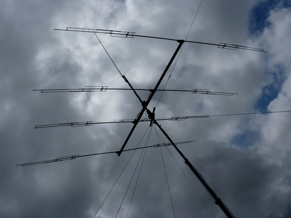 KLM KT34A 4 el Triband amateur radio antenna The KLM KT34… Flickr