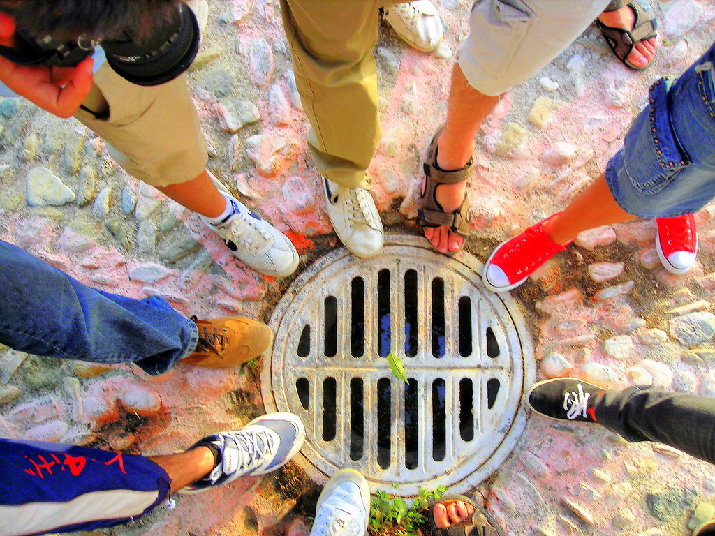 Pies alrededor de un círculo / Feet around a circle Flickr