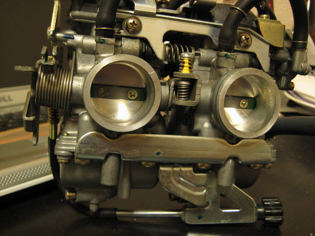 carburetor butterfly valve (throttle plate) these things w… Flickr