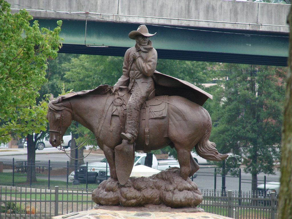 COWBOY STATUE, CARTERSVILLE, GA Western art museum, carter… Flickr