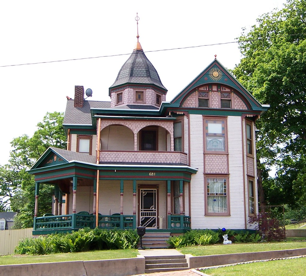 Vandalia, IL Victorian House army.arch Flickr