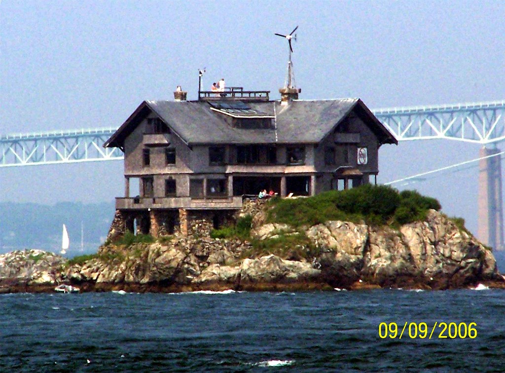 Clingstone "House on the Rocks" Rhode Island Clingstone "H… Flickr
