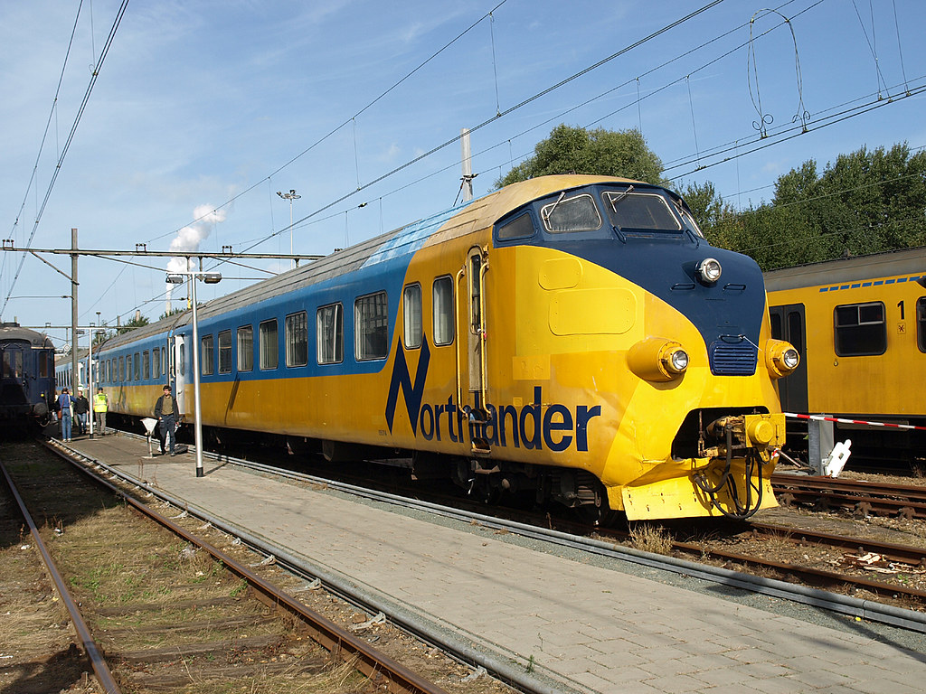 TEE Northlander at Amsterdam Zaanstraat, September 15, 200… Flickr