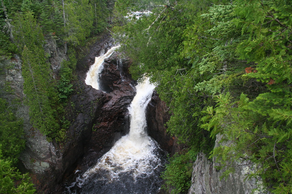 Devil's Kettle Falls This is part of the same waterfall. I… Flickr