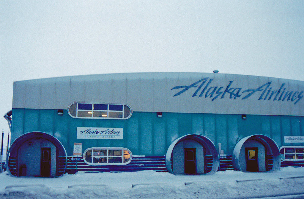 Barrow airport terminal The airport terminal in Barrow, Al… Flickr