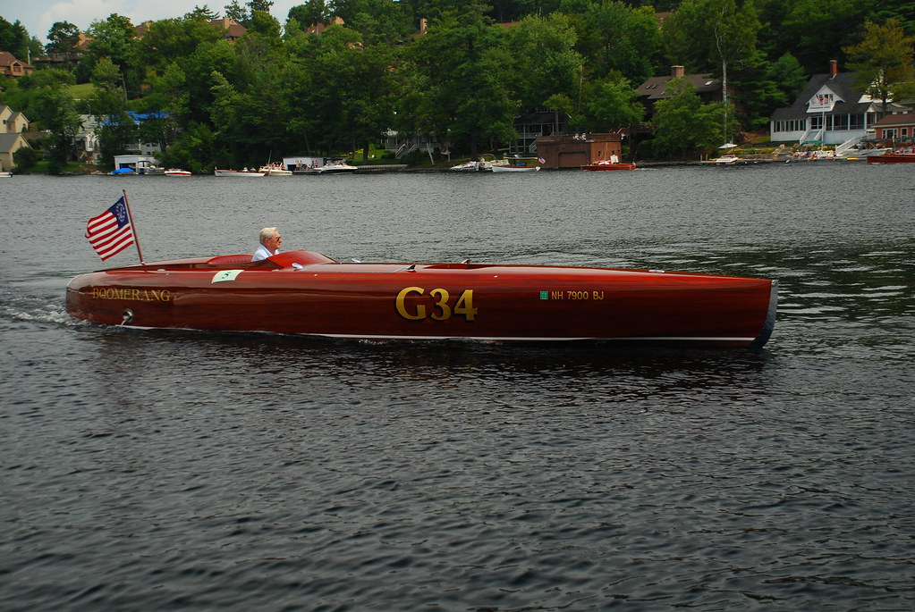 Boomerang Sunapee Antique Boat Parade The stepped hull G… Flickr