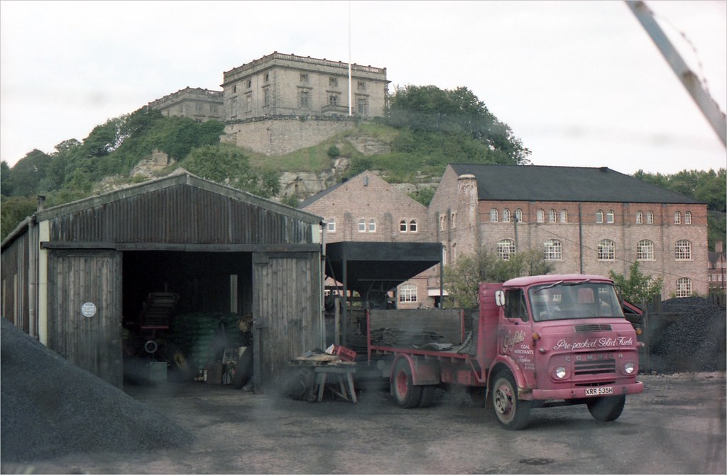 NOTTINGHAM , WILFORD ROAD . In the foregound is a Coal mer… Flickr