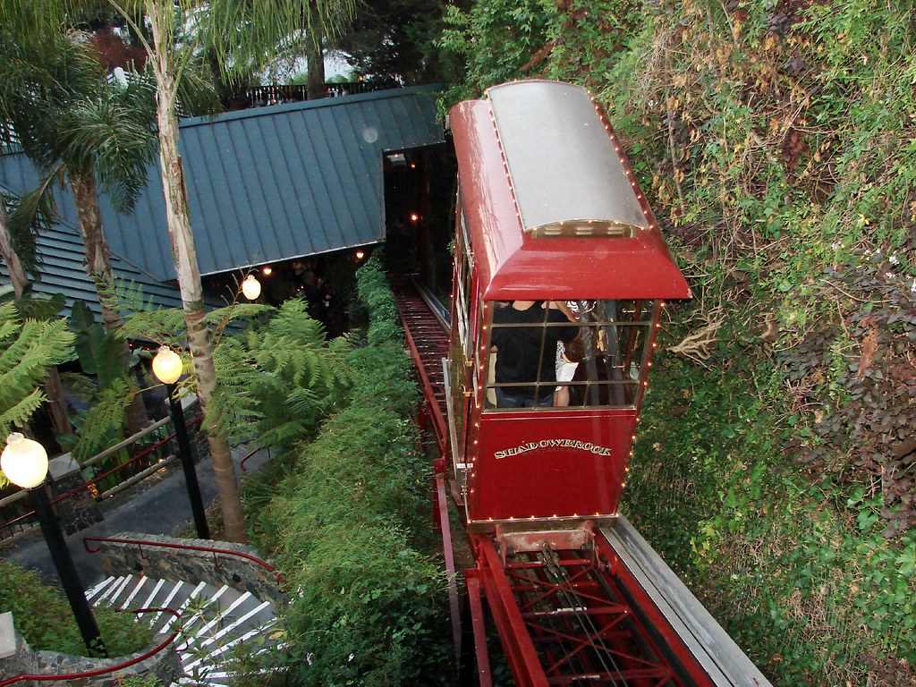 Shadowbrook Restaurant, Capitola, California Trolly carryi… Flickr