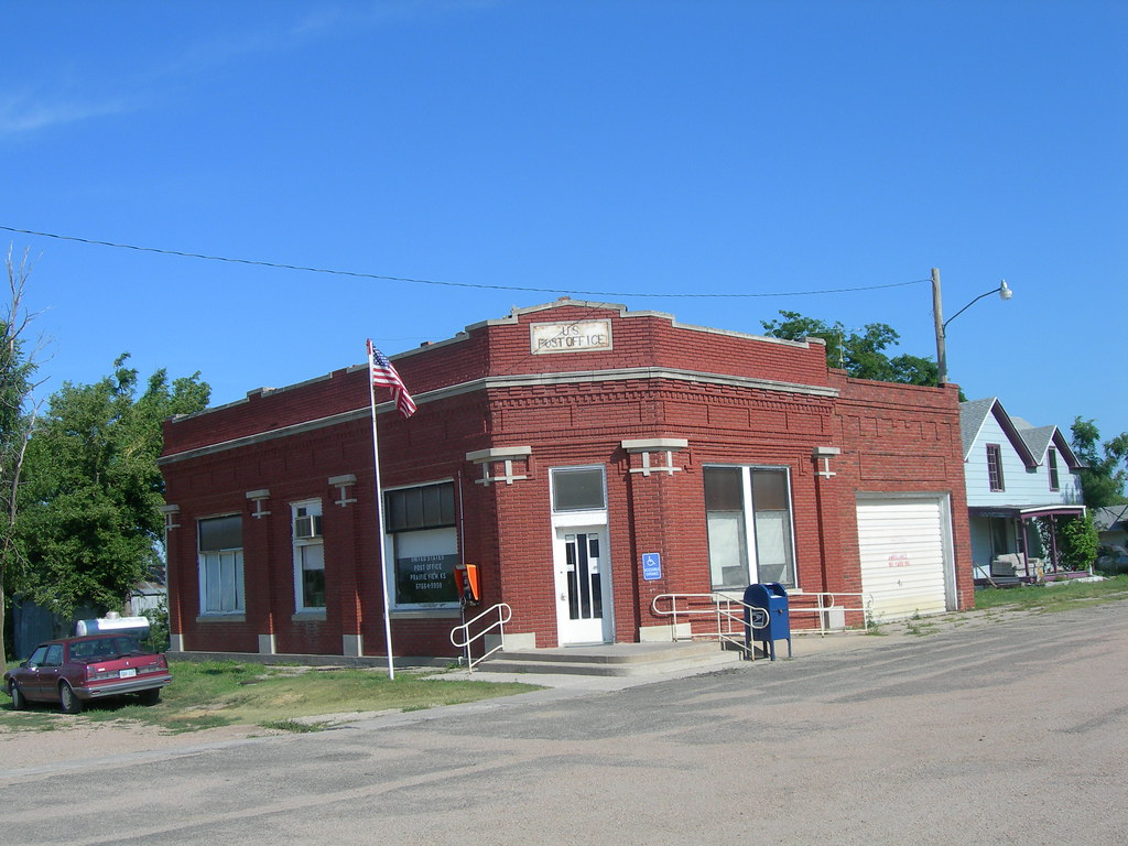 Prairie View, Kansas 67664 Building originally housed the … Flickr