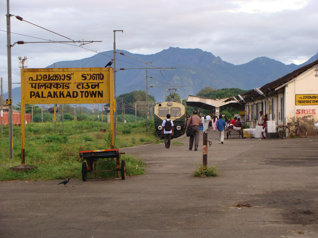Palakkad Town Railway Station A morning view of Palakkad T… Flickr