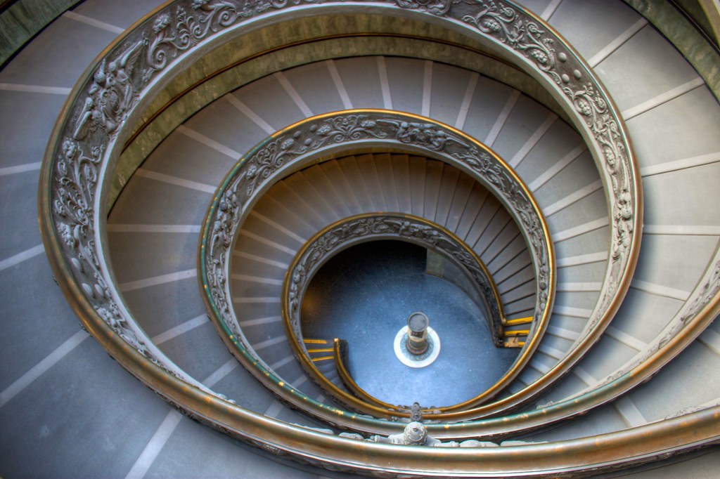 Spiral double helix staircase at the Vatican Museum, desig… Flickr