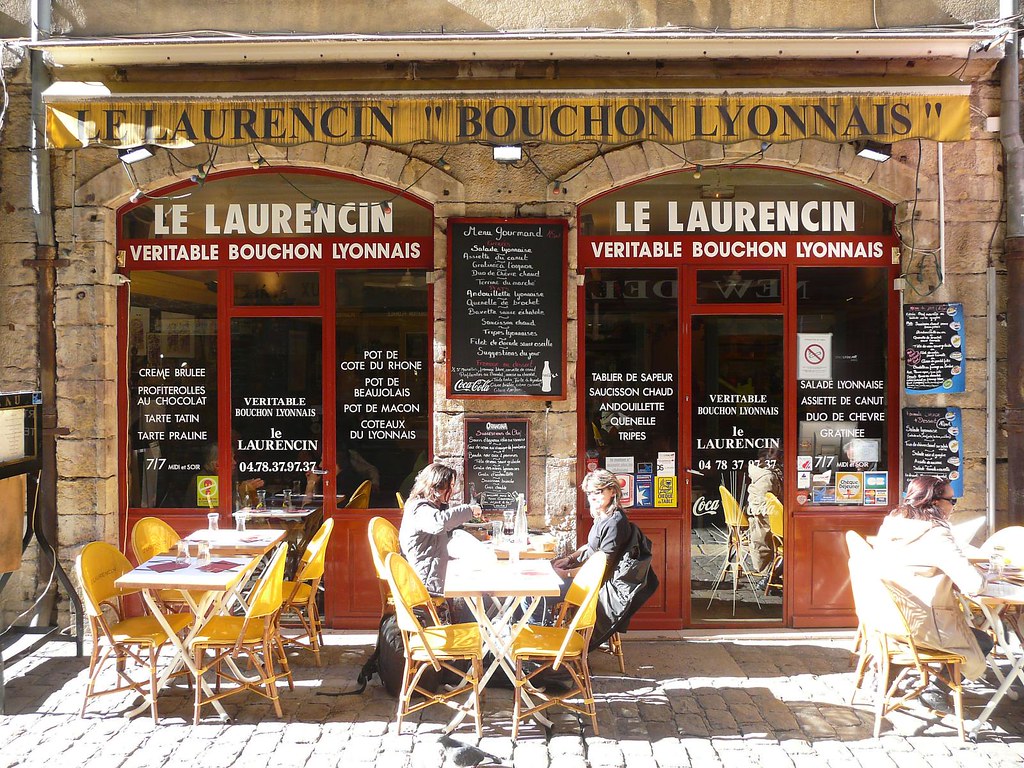 Bouchon "Le Laurencin" Typical bouchon Lyonnais (bar resta… Flickr