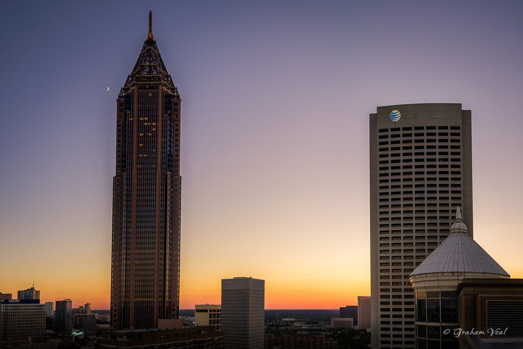 Atlanta moon The moon at sunset in Atlanta, USA