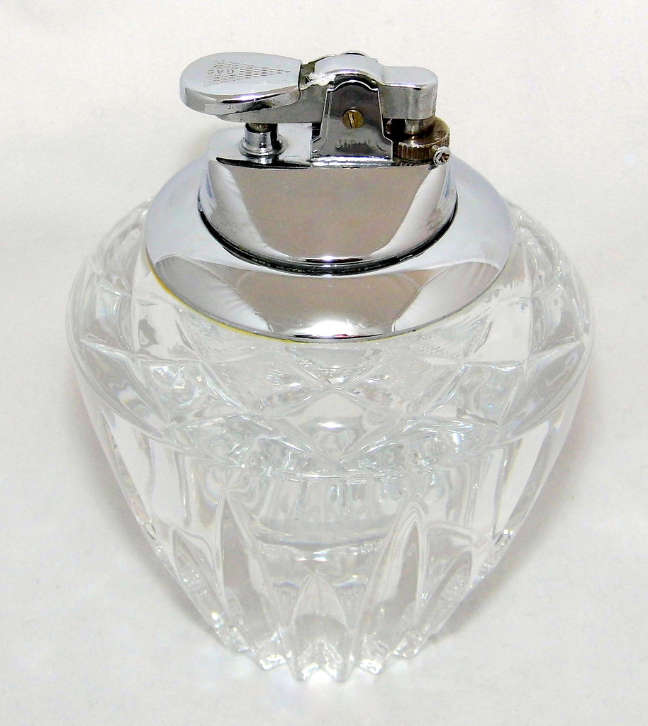 Vintage Leaded Crystal Butane Table Cigarette Lighter, 4.5… Flickr