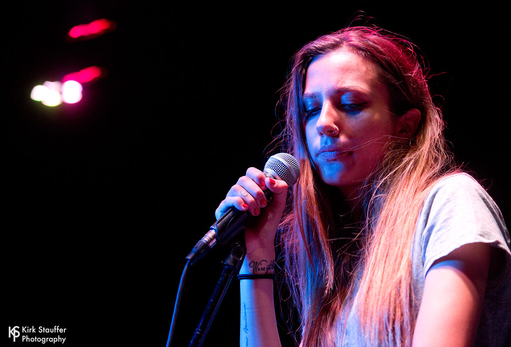 Cloves SXSW 2016 Cloves (aka Kaity Dunstan) performs at … Flickr