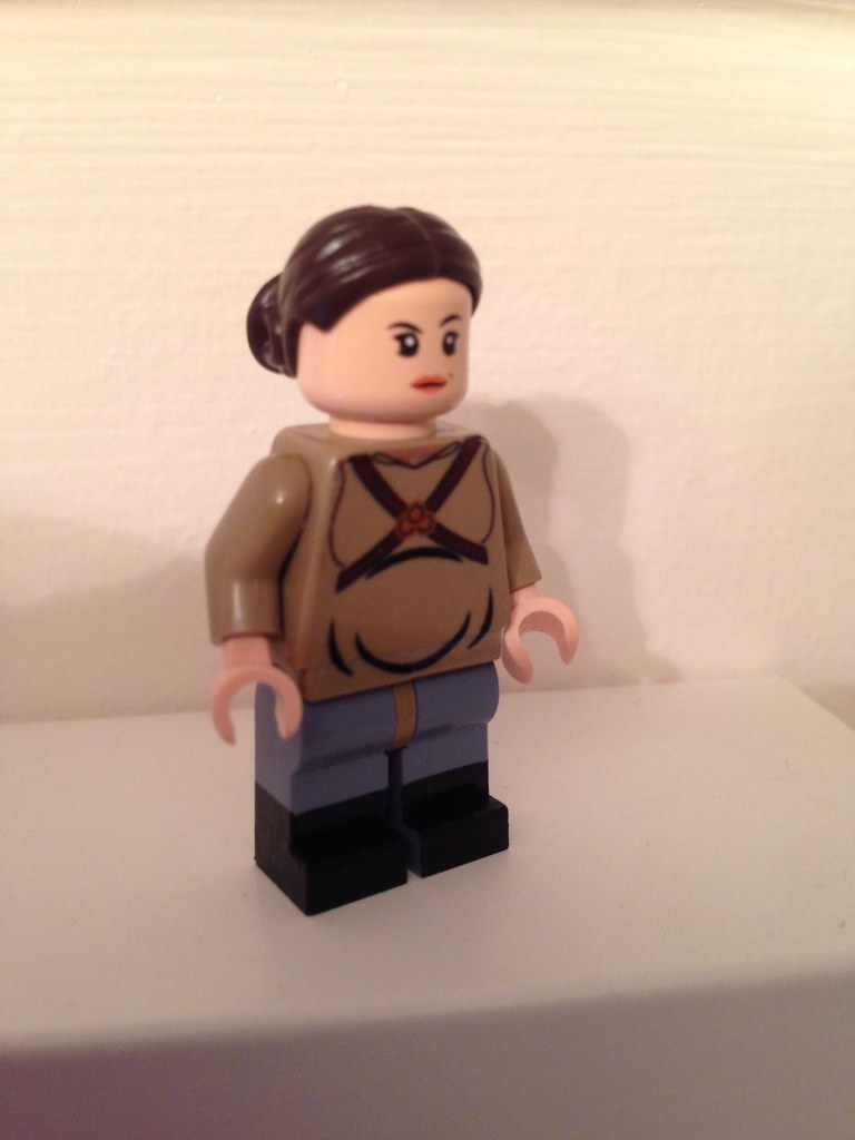 Lego Custom Star Wars Ep3 Pregnant Padme minifig Got mysel… Flickr