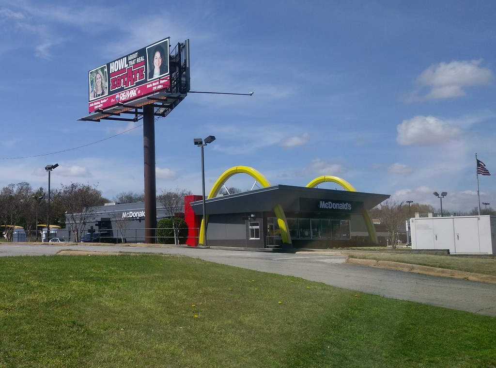 (Kindof) retrostyle McDonalds, Jonesboro Arkansas Flickr