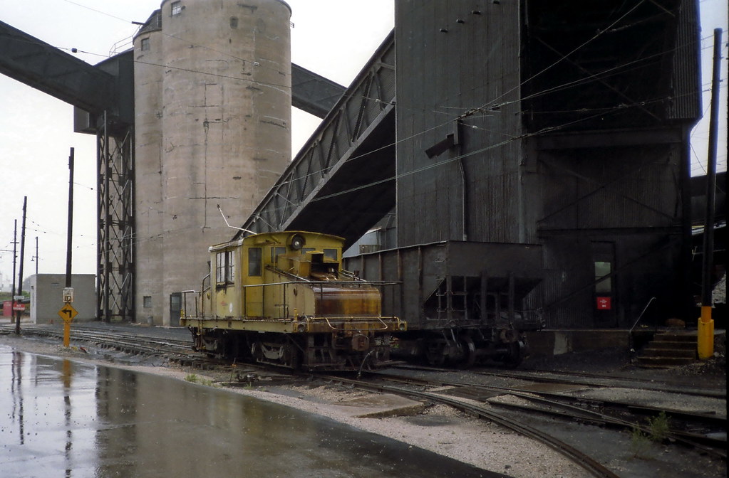 Toledo Edison 1988 17 A rainy afternoon in 1988 at Toledo … Flickr