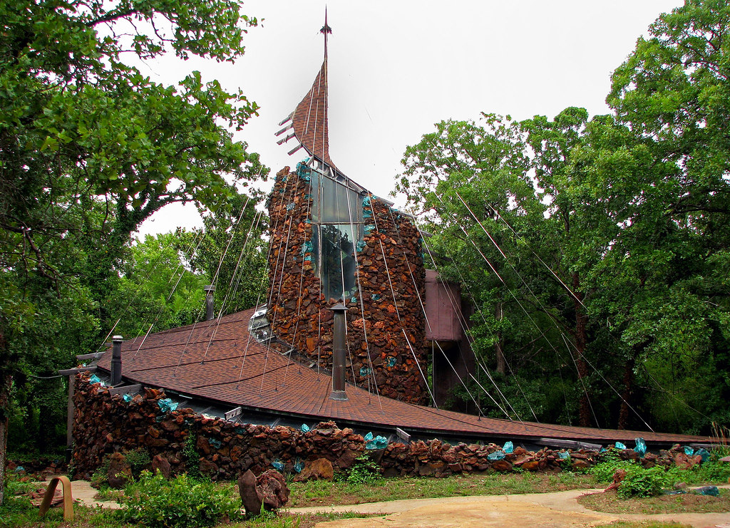 The Bavinger House This unusual house in Norman, Oklahoma … Flickr