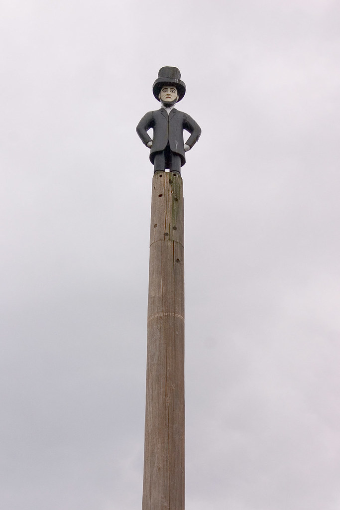 Abe Lincoln Totem Pole This was a "shame pole" intended to… Flickr