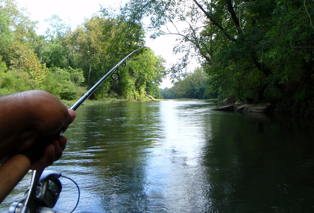 duck river fishing casting upstream in the duck river tn