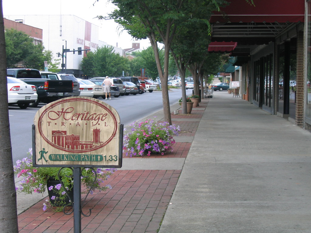 Downtown Kingsport, TN Unfortunately, this pretty area has… Flickr