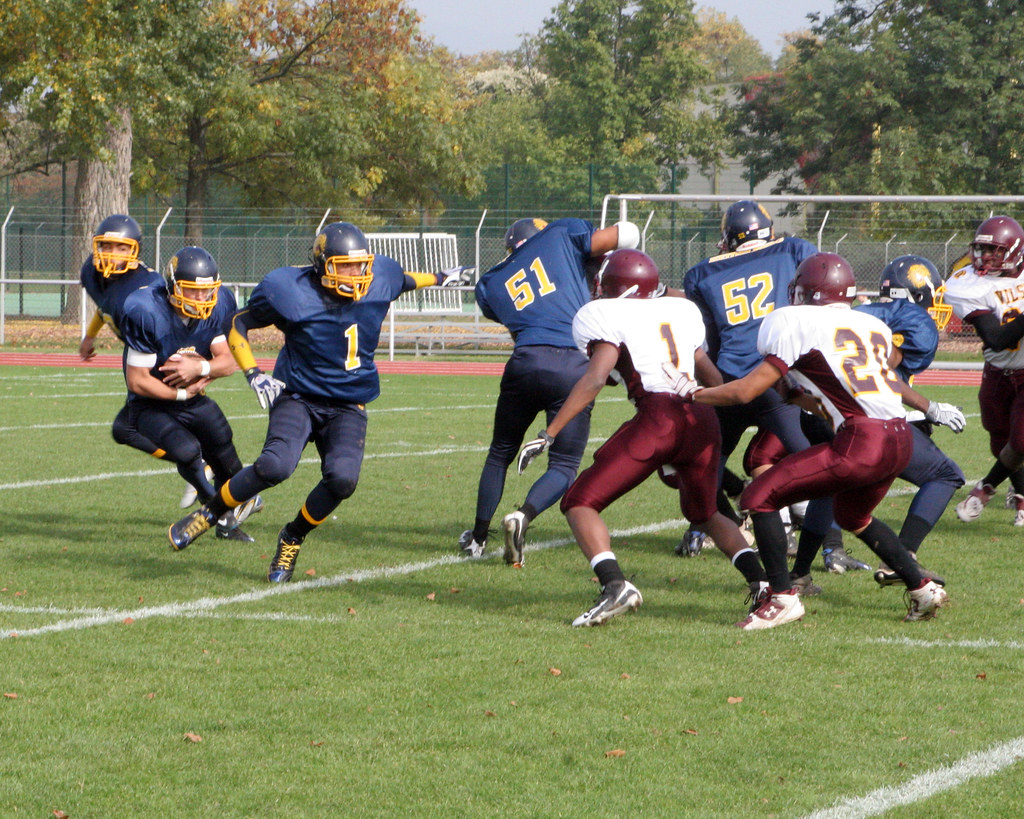 HHS The Heidelberg High School football team cl… Flickr