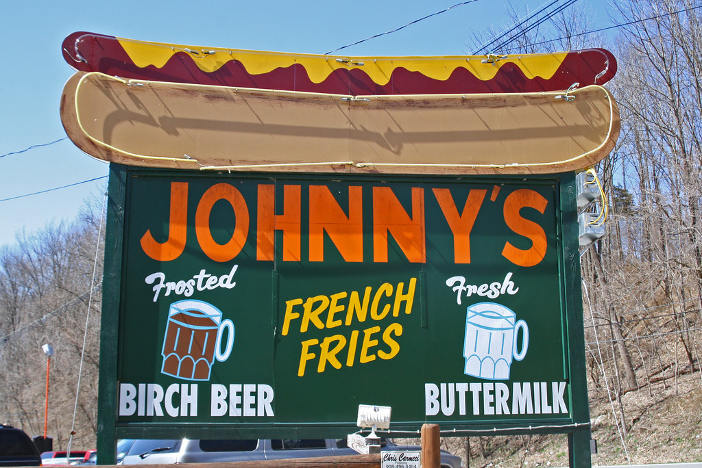HOTDOG JOHNNY'S 2 Hot dog johnny's stand on route 46 in Bu… Flickr