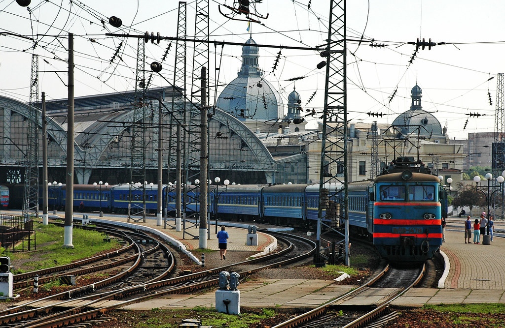 L'viv / Львів (Ukraine) Train Station Kiev Truskavec t… Flickr