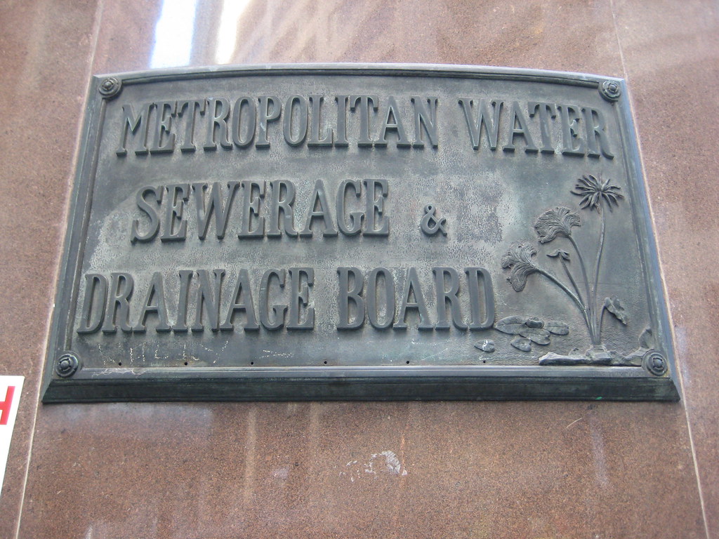 Metropolitan water sewerage & drainage board signage, Pitt… Flickr