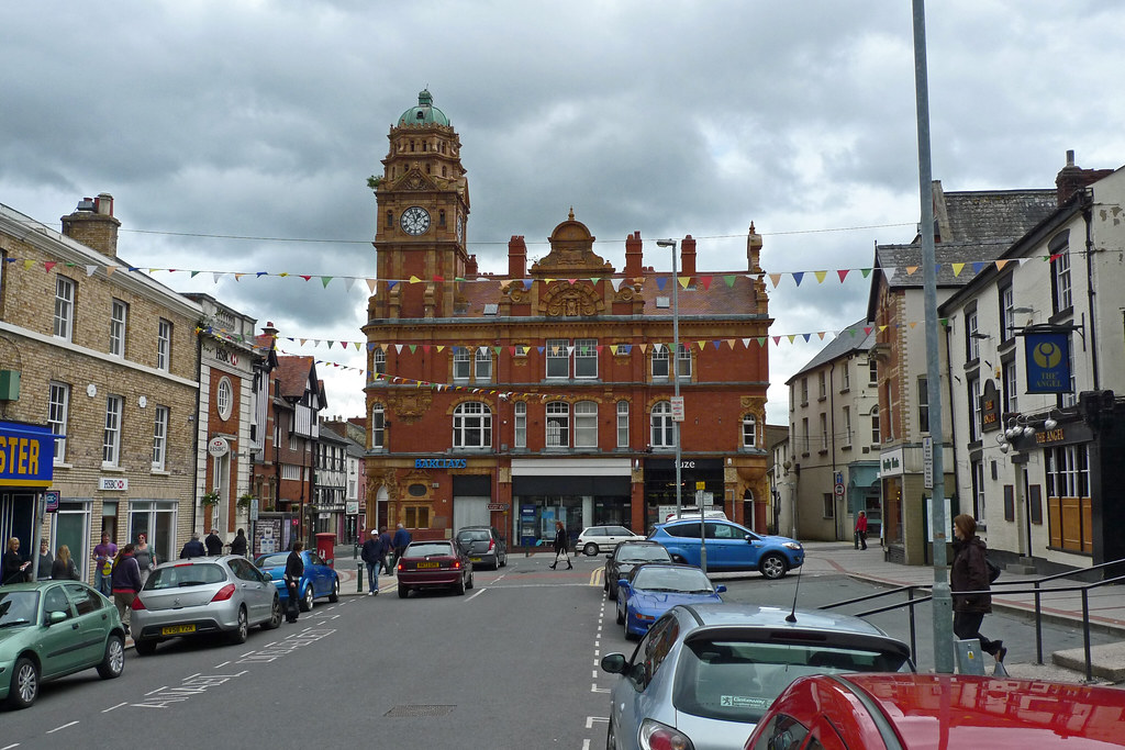 Market Square, Newtown, Powys, Wales Brian Smith Flickr