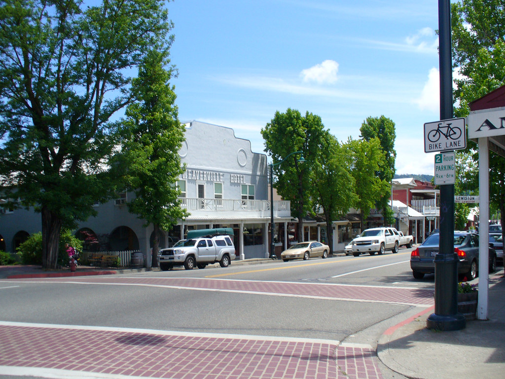 Downtown Weaverville, CA Jeff Warrington Flickr
