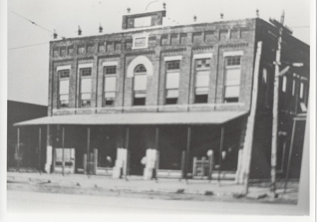 Tecumseh Court House Tecumseh court house built in 1897. L… Flickr