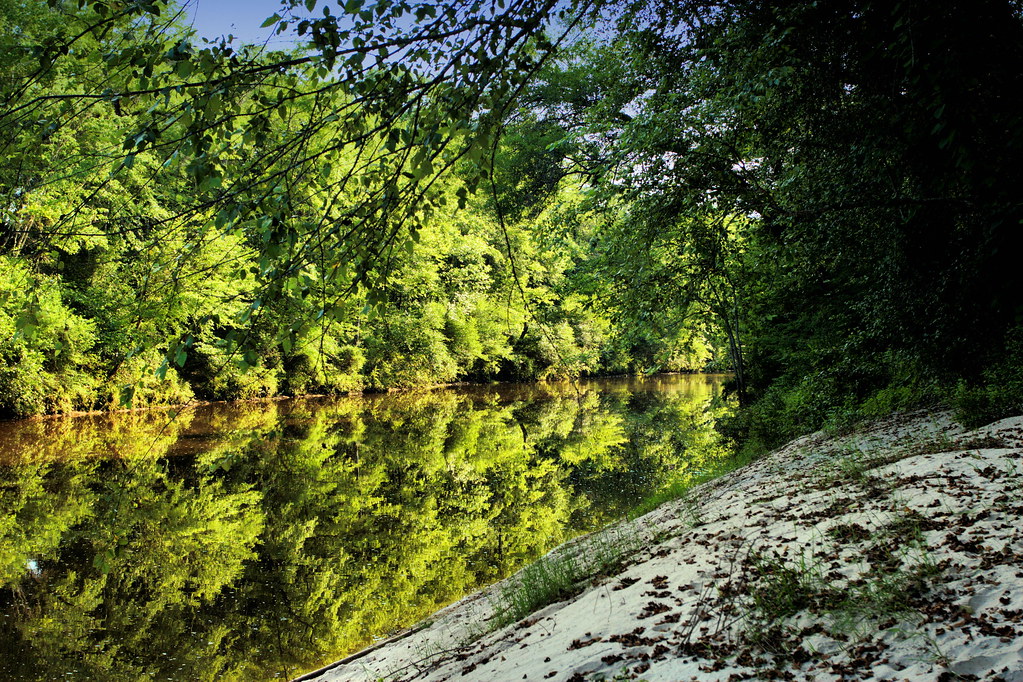 Chunky River Reflections Boyette's Fish Camp on the Chunky… Flickr