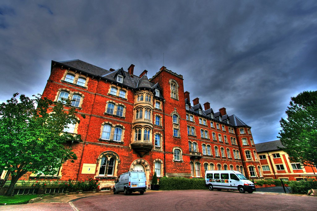 Malvern St James School HDR This is Malvern St James (fo… Flickr