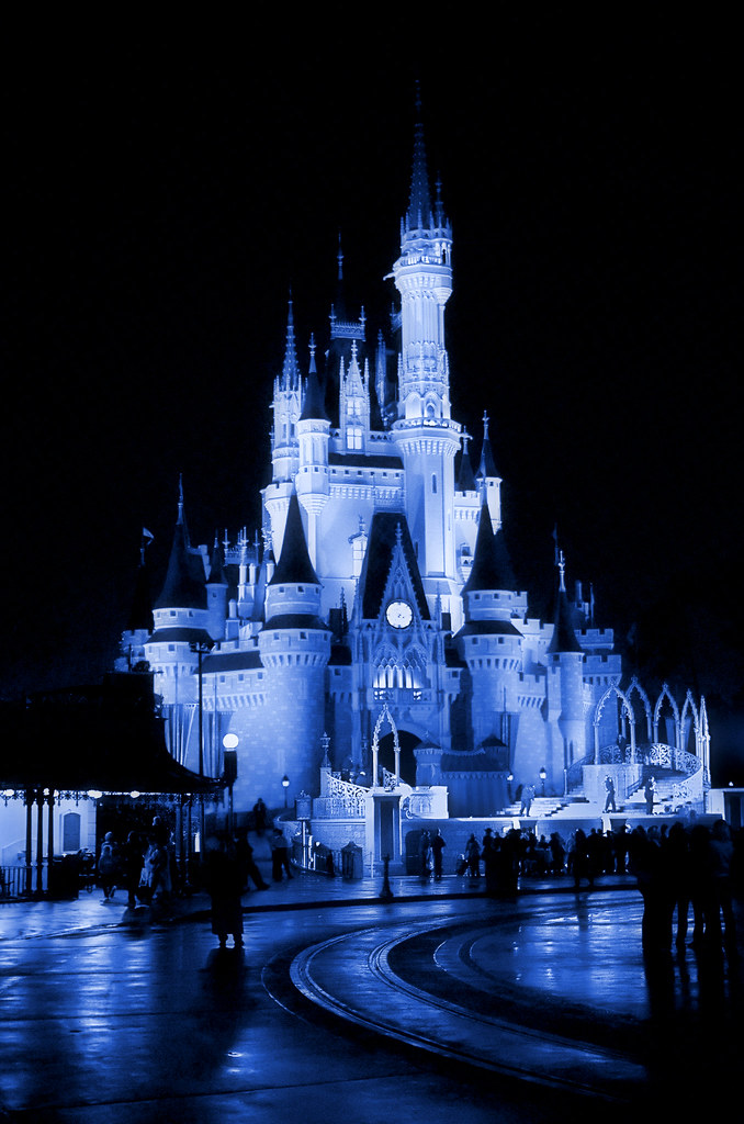 Disney Cinderella Castle at night Monotone blue (Explo… Flickr