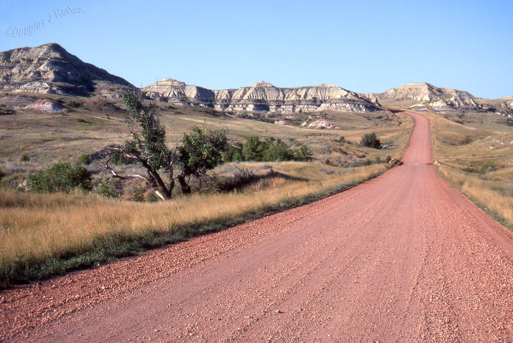 30238 Badlands of North Dakota The badlands of North Dako… Flickr