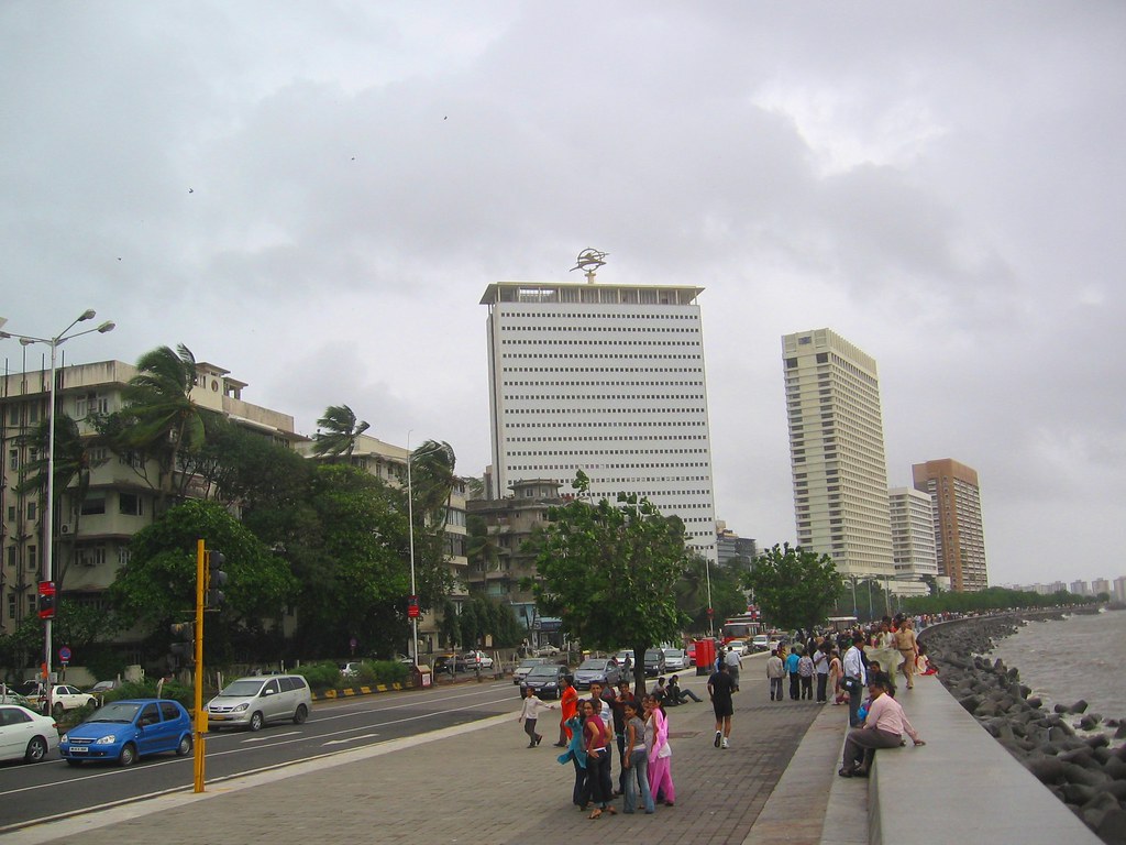 Marine Lines Mumbai The building to the right of the one i… Flickr